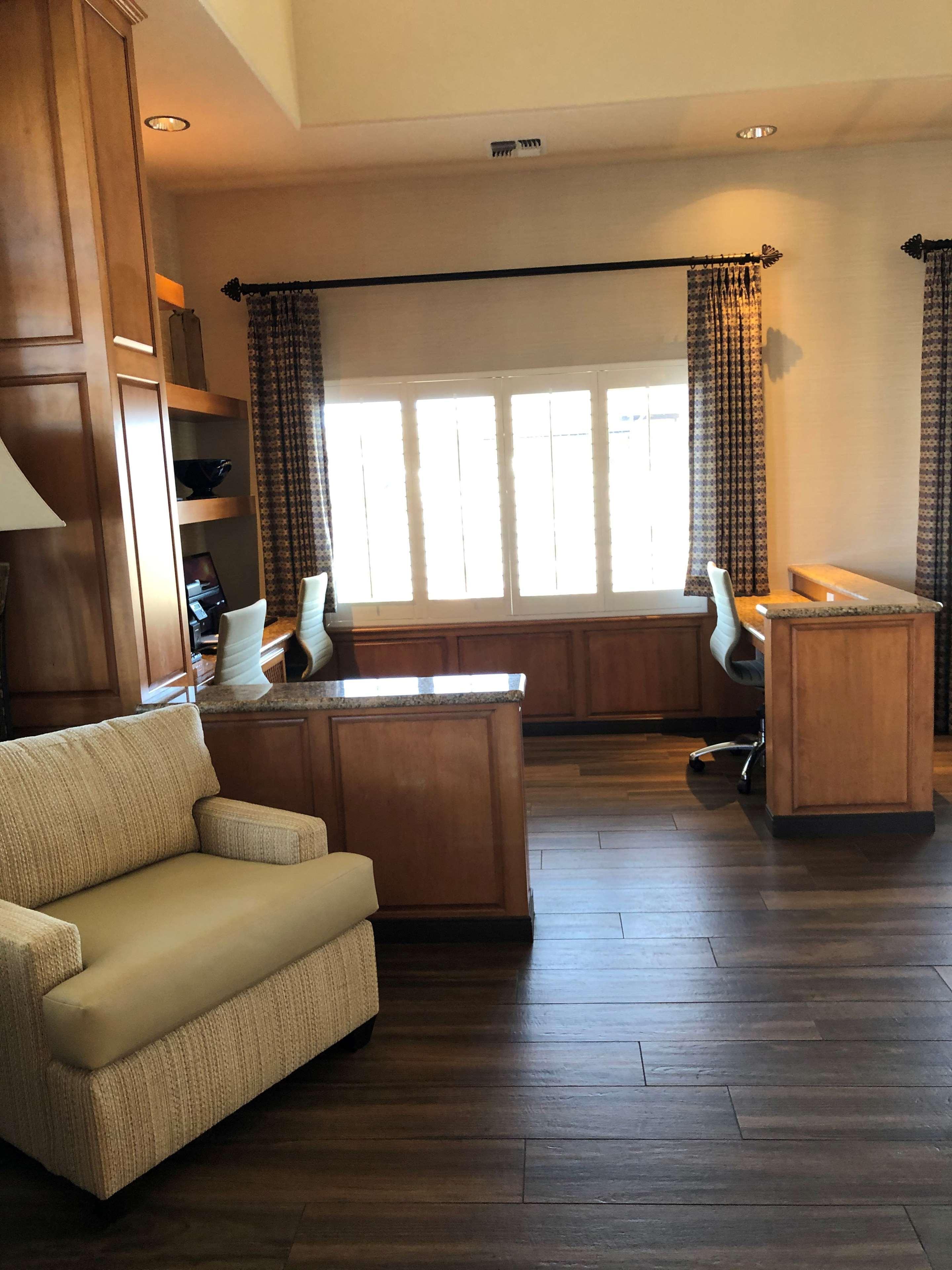 Best Western Plus A Wayfarer'S Inn & Suites Kingman Ngoại thất bức ảnh