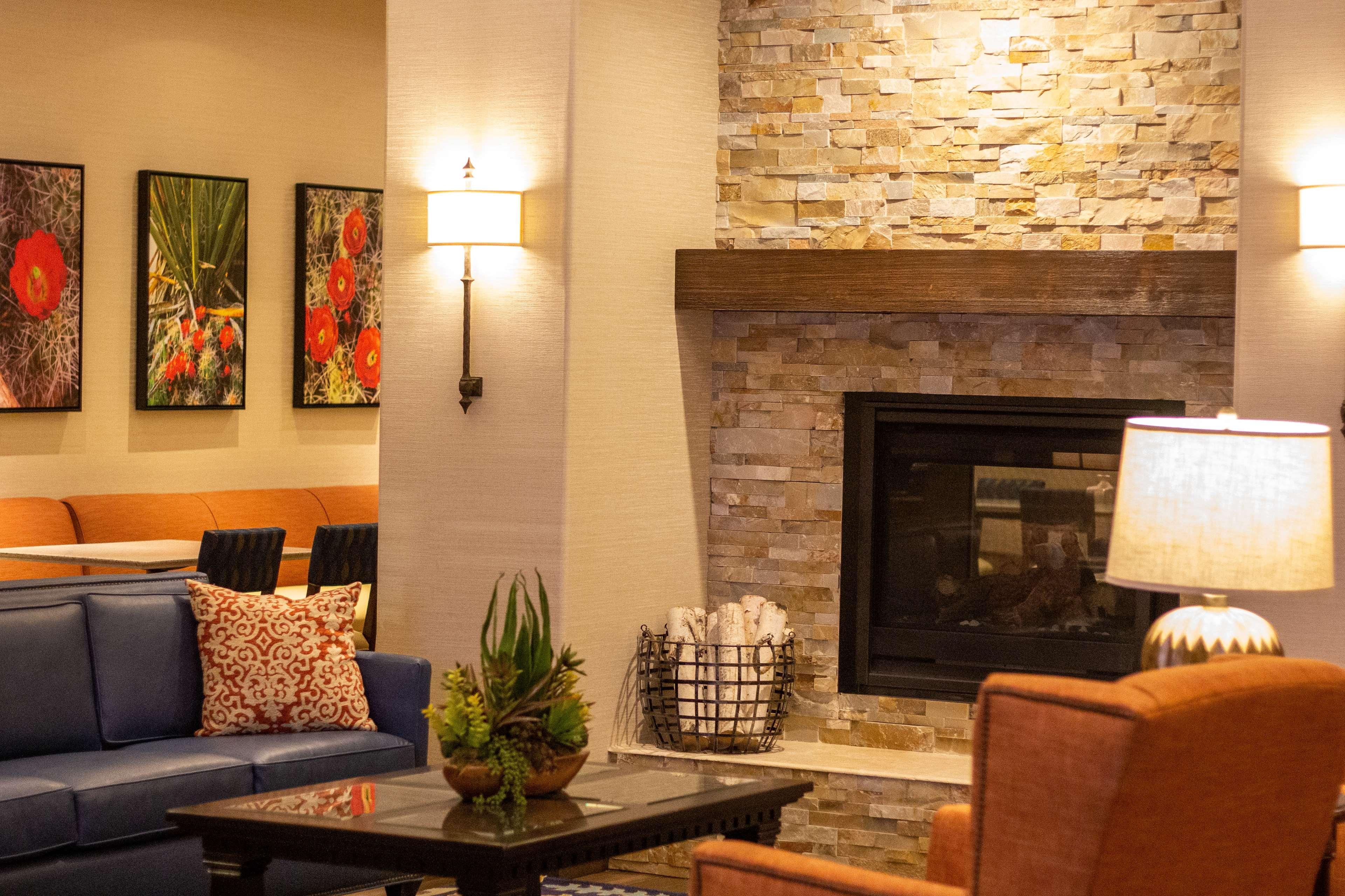 Best Western Plus A Wayfarer'S Inn & Suites Kingman Ngoại thất bức ảnh
