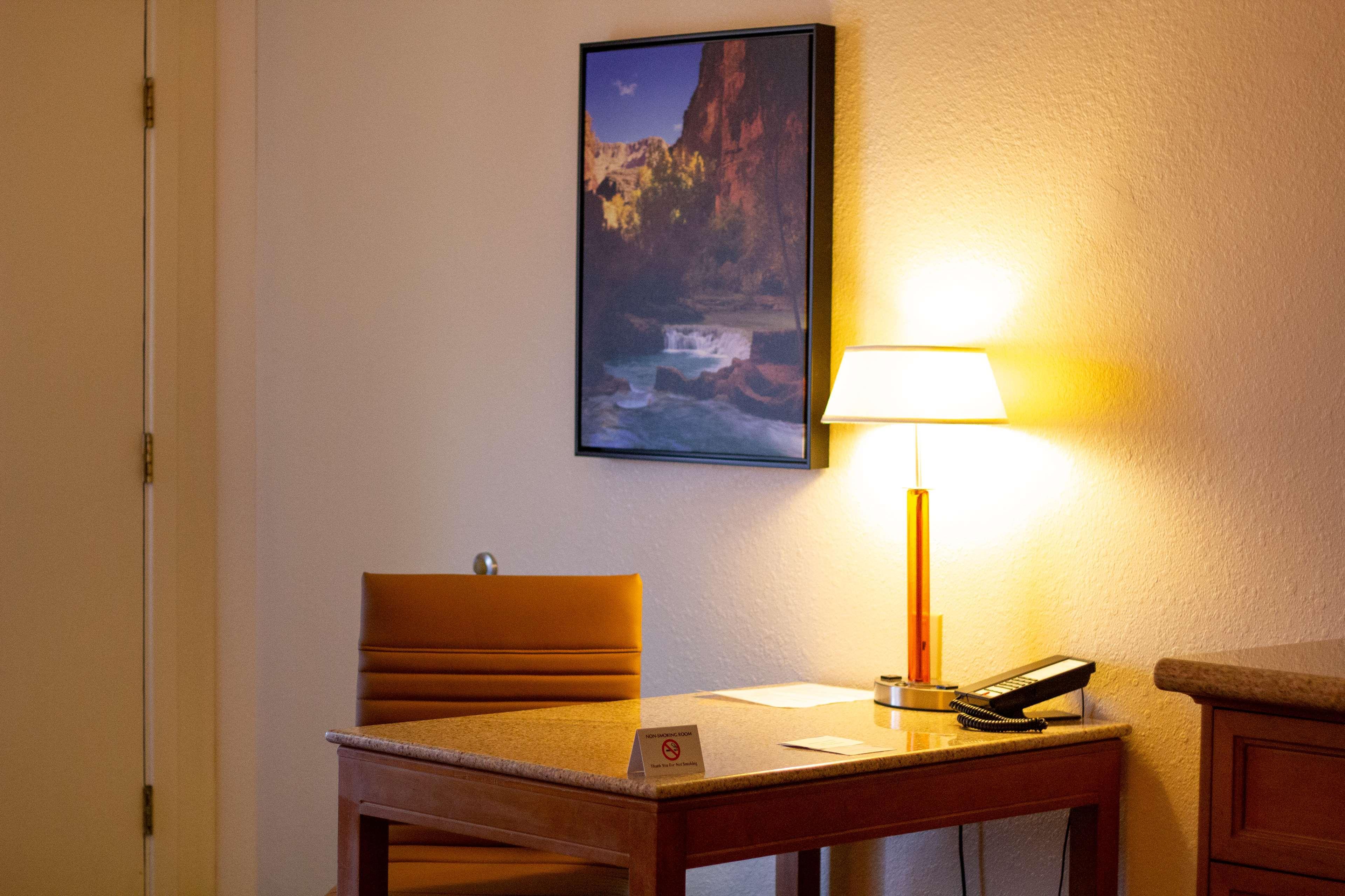 Best Western Plus A Wayfarer'S Inn & Suites Kingman Ngoại thất bức ảnh
