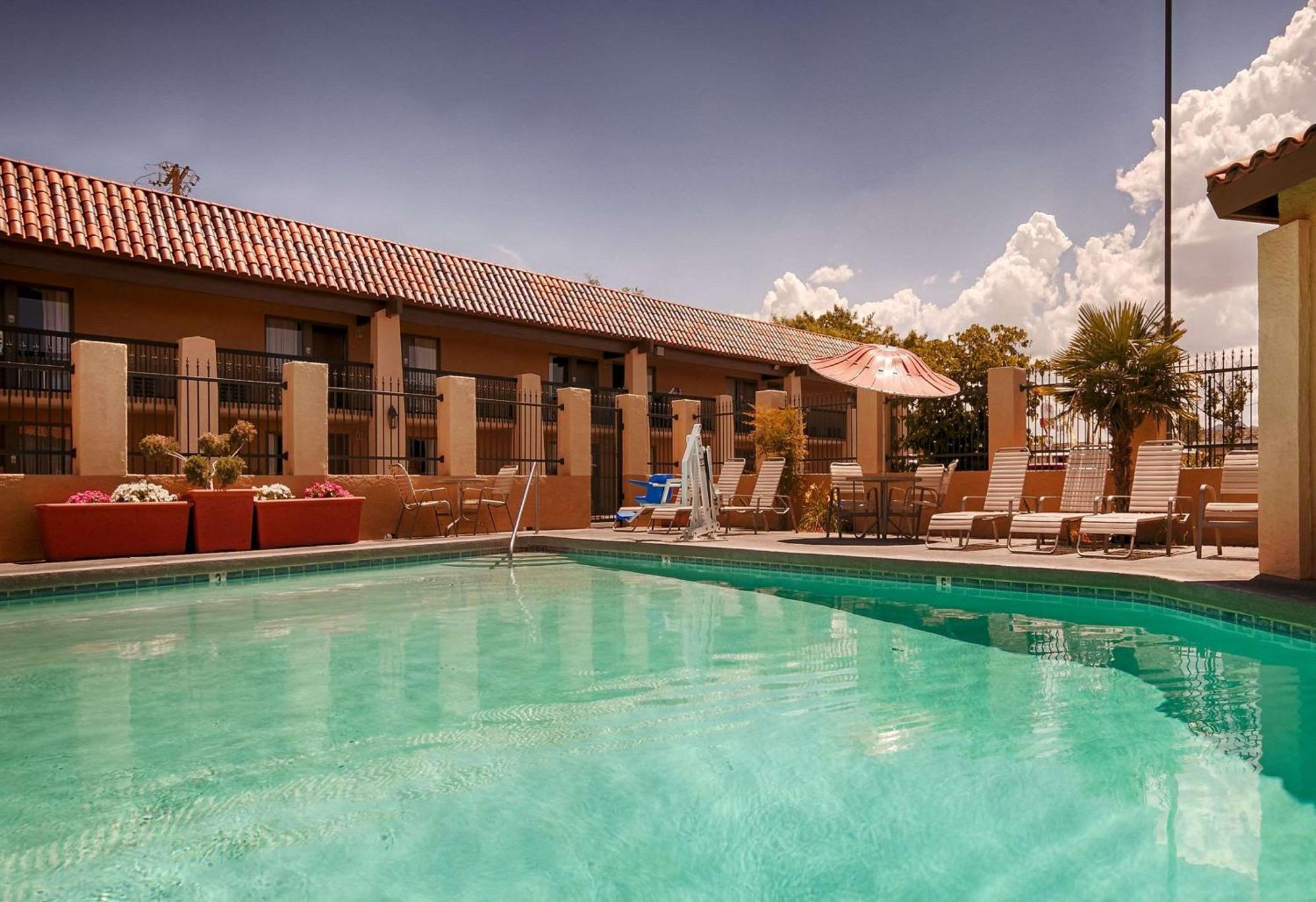 Best Western Plus A Wayfarer'S Inn & Suites Kingman Ngoại thất bức ảnh