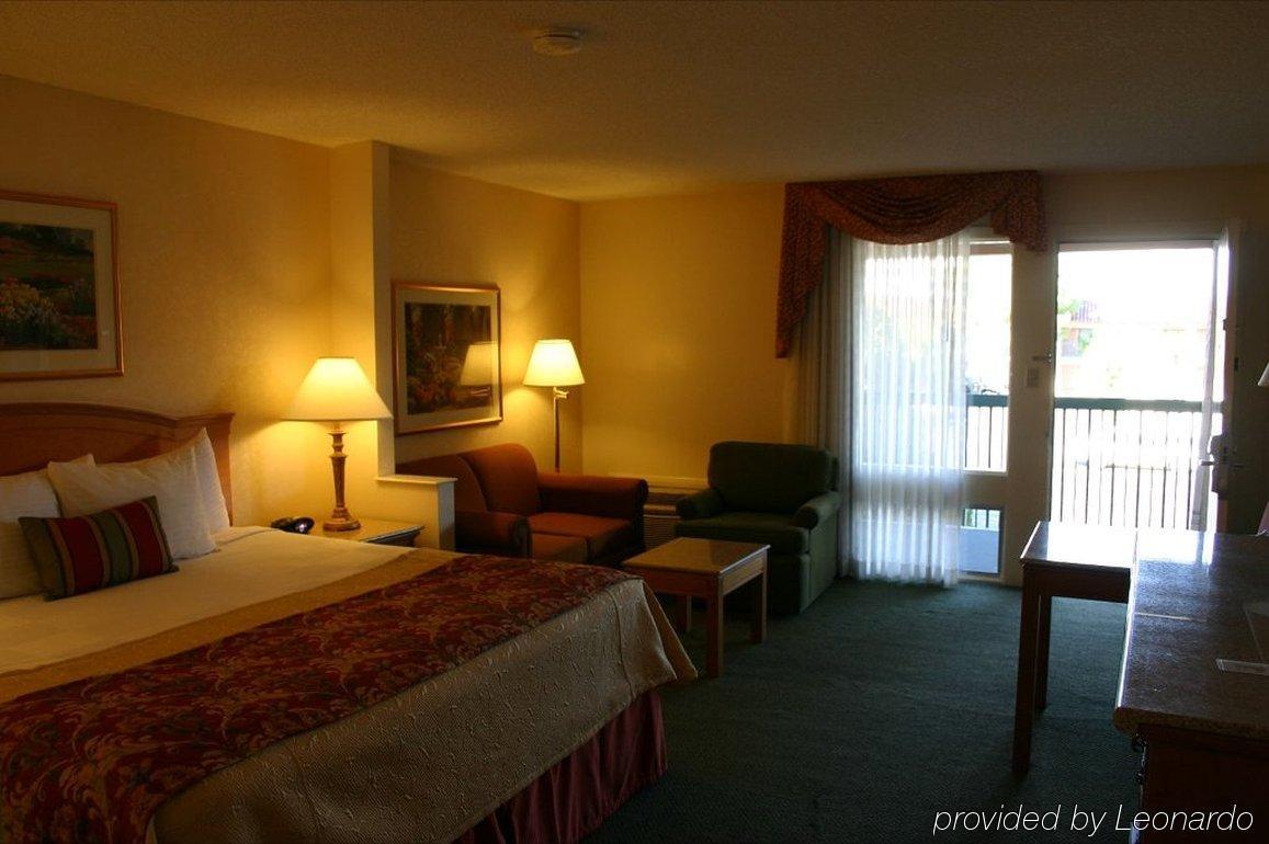 Best Western Plus A Wayfarer'S Inn & Suites Kingman Phòng bức ảnh