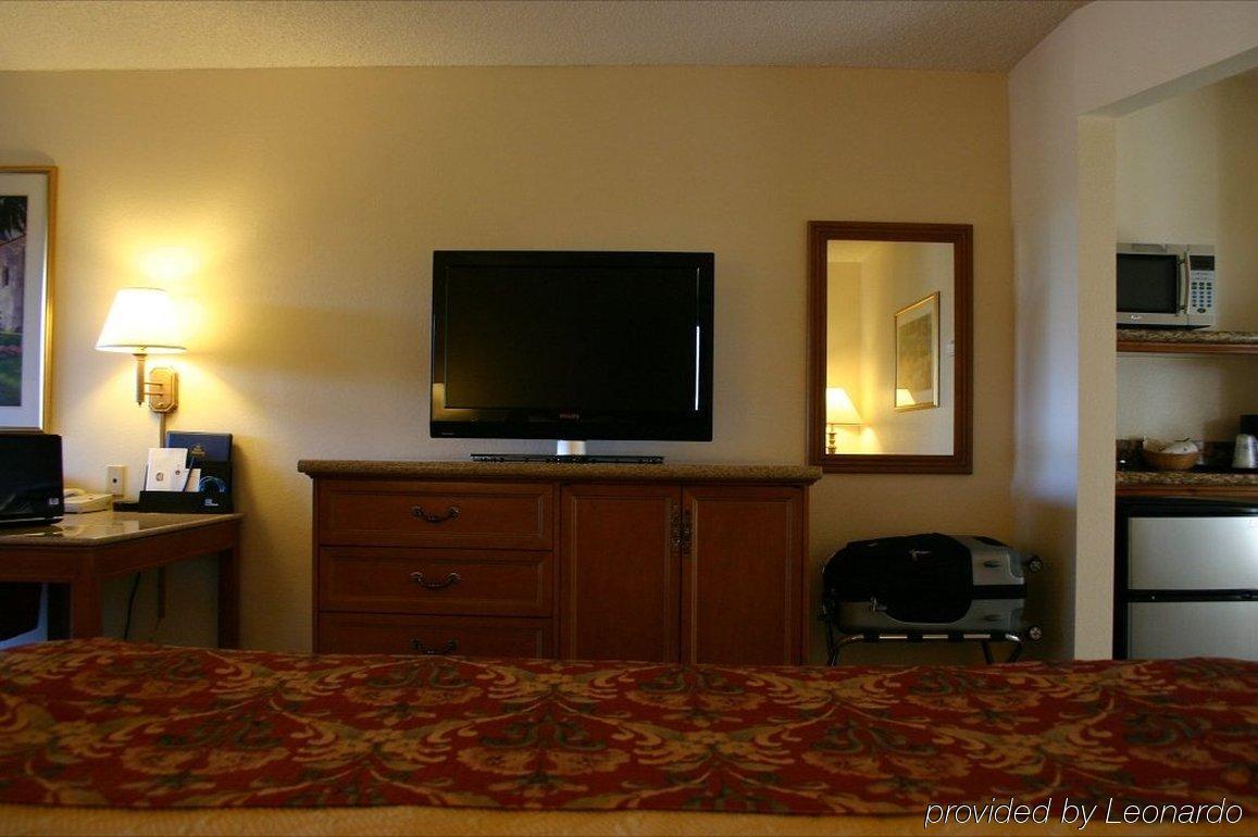 Best Western Plus A Wayfarer'S Inn & Suites Kingman Phòng bức ảnh