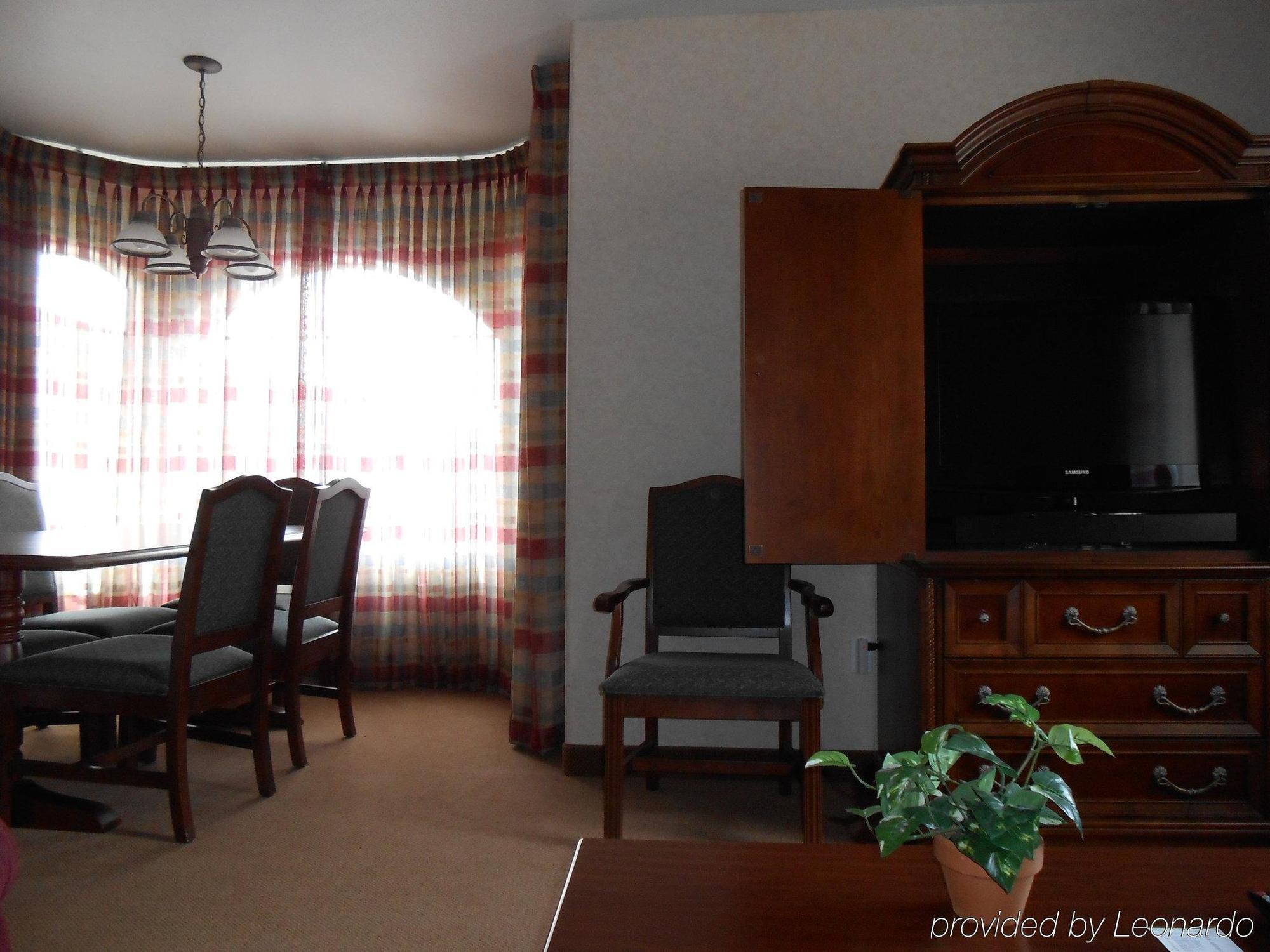 Best Western Plus A Wayfarer'S Inn & Suites Kingman Phòng bức ảnh